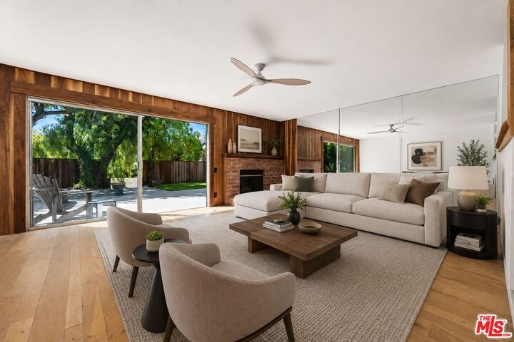 Property Photo:  26926 De Berry Dr  CA 91301 