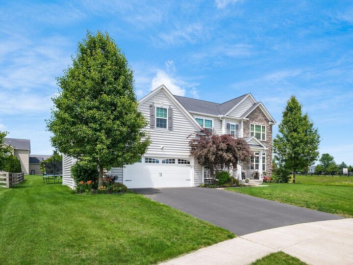Property Photo: 1870 Southchase Court OH 43123