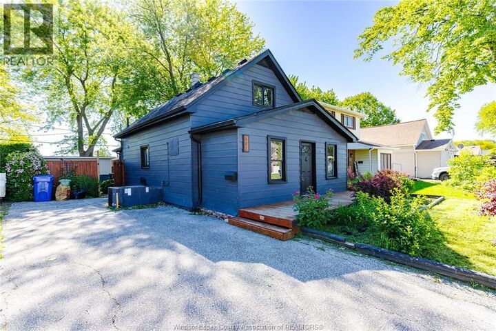 Property Photo:  622 Labute  ON N8N 2B3 