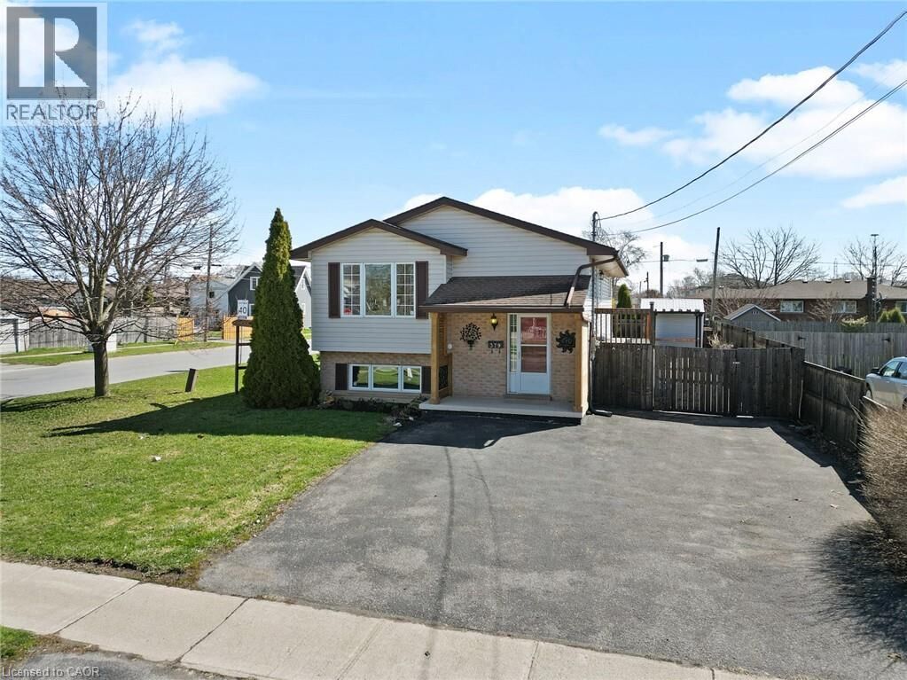 Property Photo:  379 Southworth Street South  ON L3B 2A1 