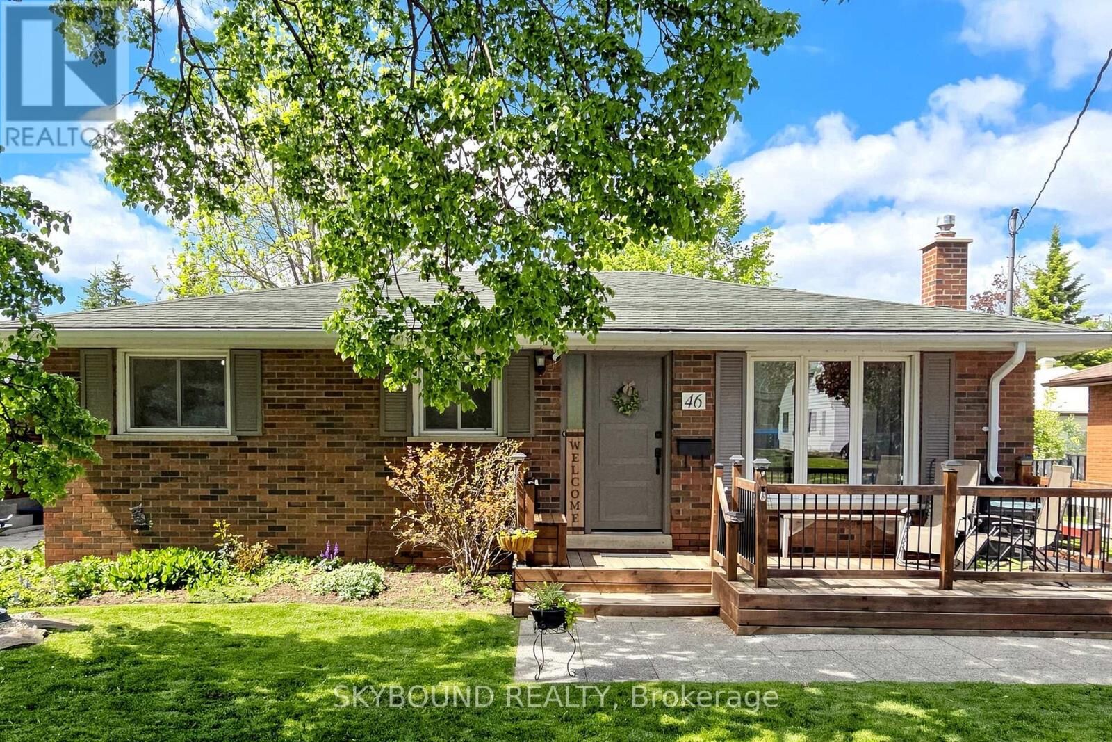Property Photo:  46 Melbourne Street East  ON K9V 1X9 