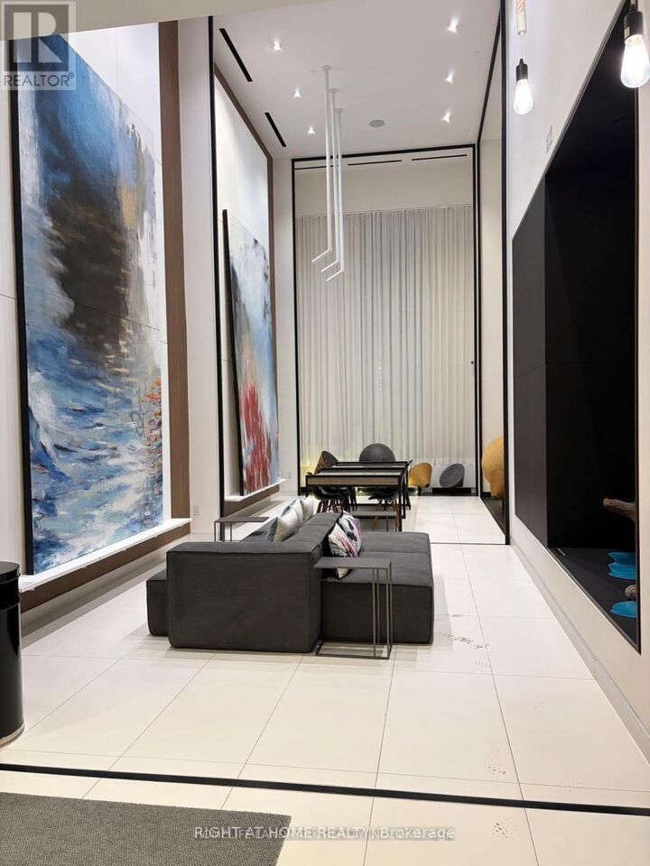 Property Photo: 20 Richardson Street 905 ON M5A 0S6