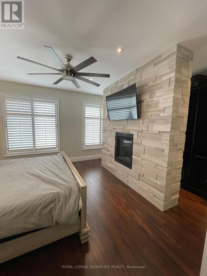 Property Photo:  29 Commons Drive  ON M1T 1E2 