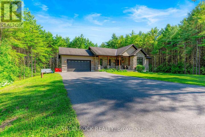 Property Photo: 717 Upper Oak Leaf Road ON K0E 1B0