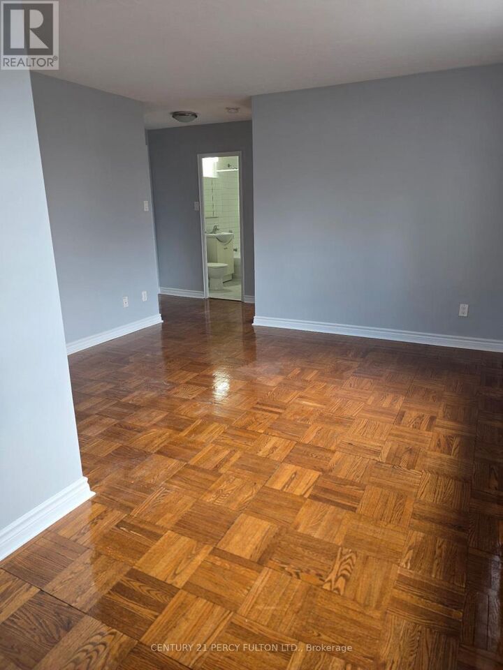 Property Photo: 392 Jane Street 204 ON M6S 3Z5