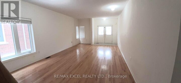 Property Photo:  144 Greenwood Road  ON L4A 4N7 