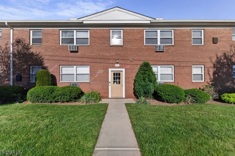 Property Photo: 34 Knox Ter 1A NJ 07470