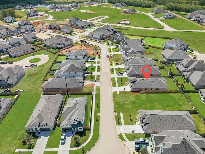 Property Photo:  30039 Gold Finch Place  TX 77441 