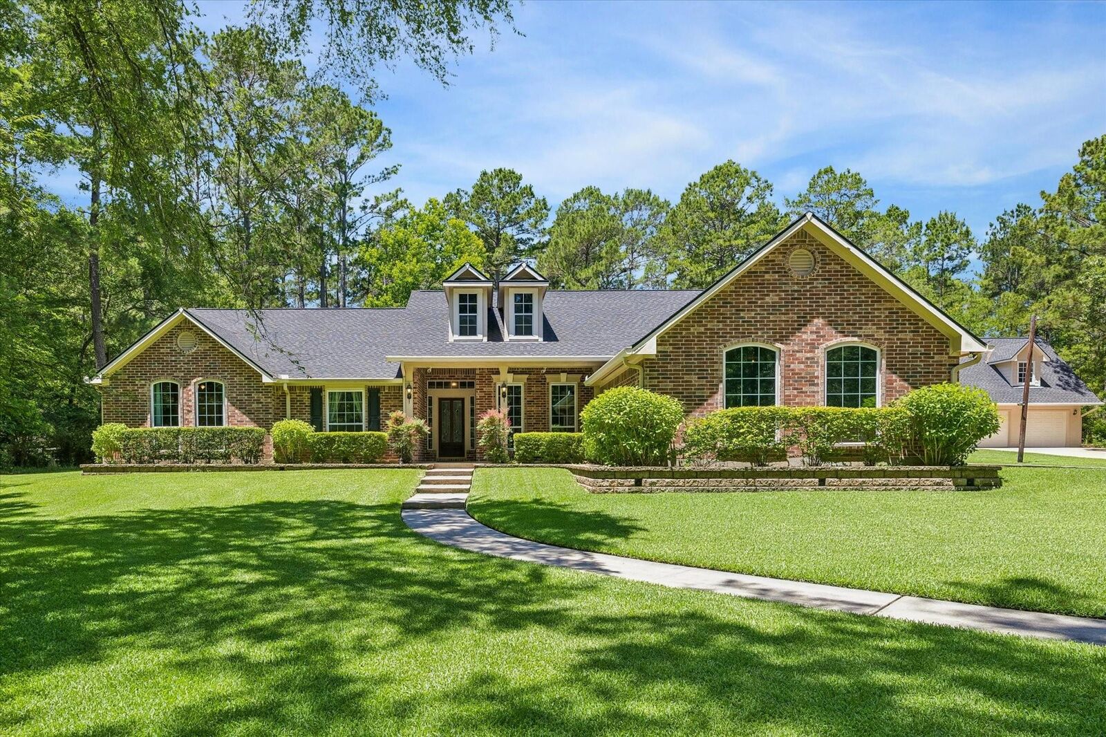 Property Photo: 21510 Timber Ridge Drive TX 77355