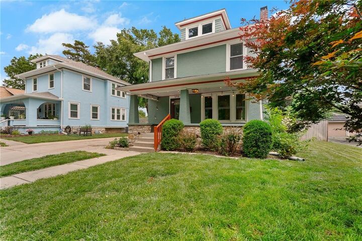 Property Photo: 5915 Holmes Street MO 64110