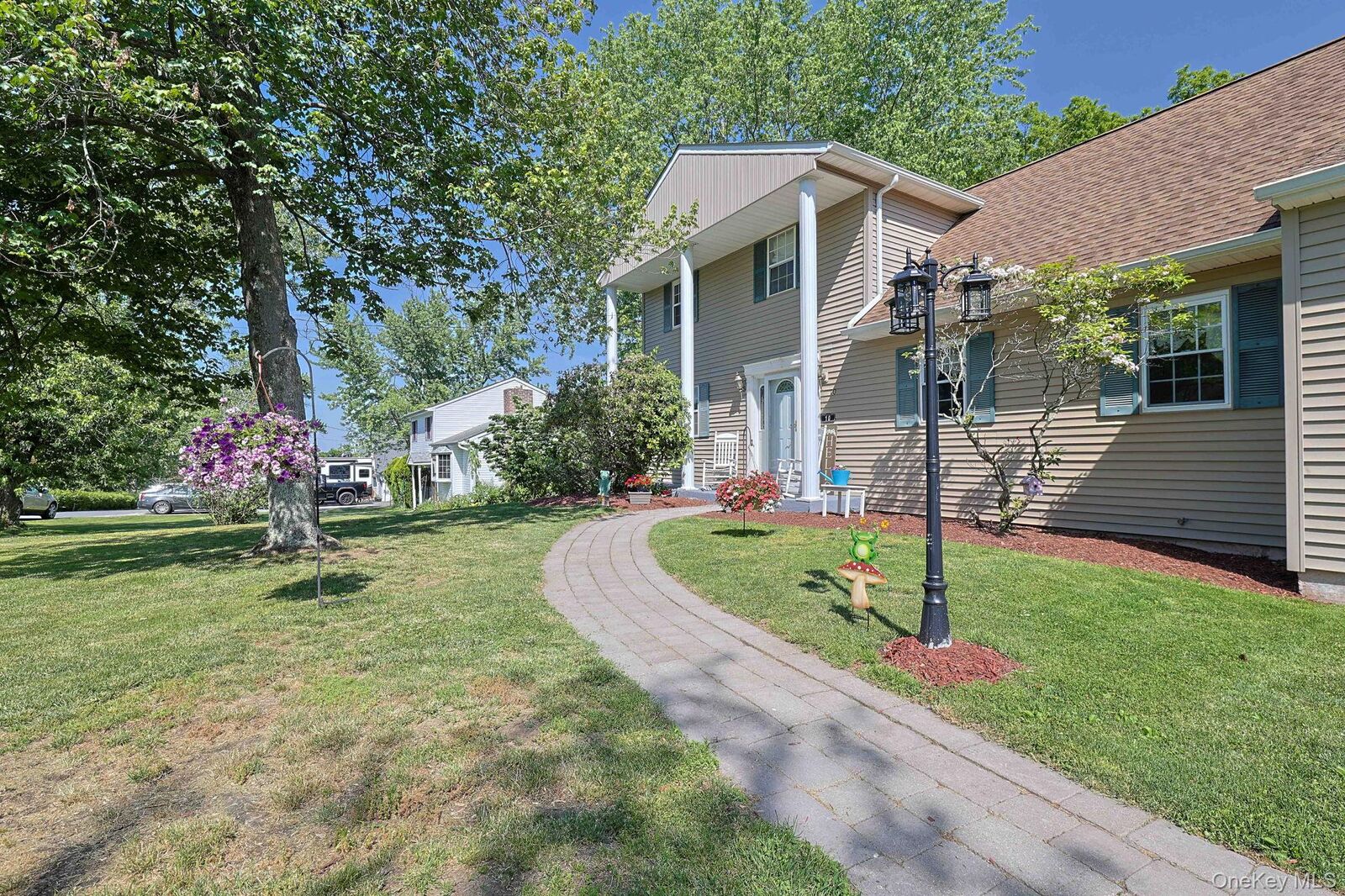 Property Photo: 10 The Drive NY 10998