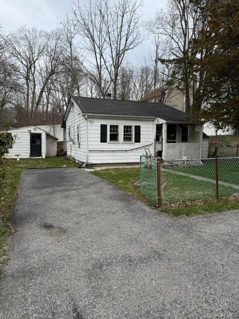 Property Photo:  4 Benview Road  NY 12538 