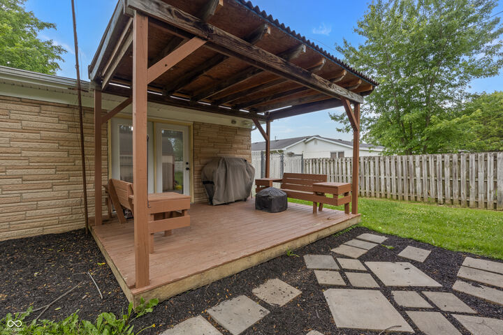 Property Photo:  13705 E 200 S  IN 47203 