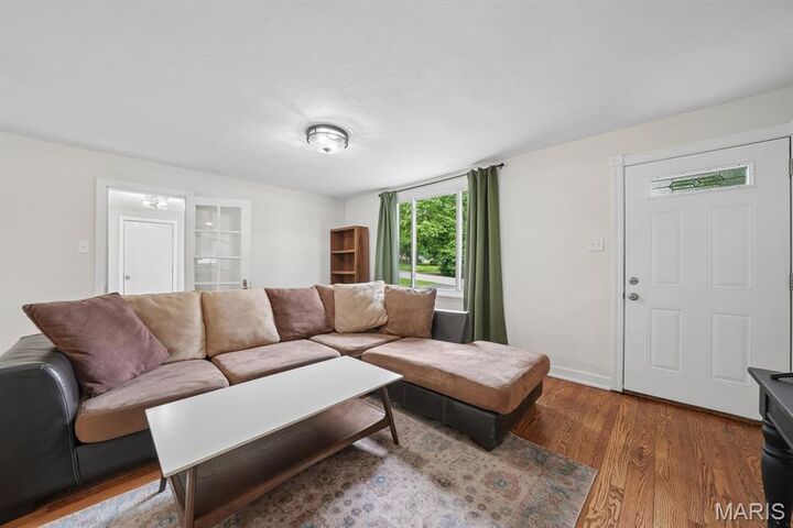 Property Photo:  1008 Etherton Drive  MO 63126 