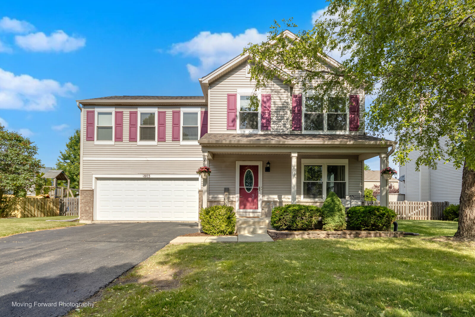 Property Photo:  1803 Blue Ridge Drive  IL 60586 