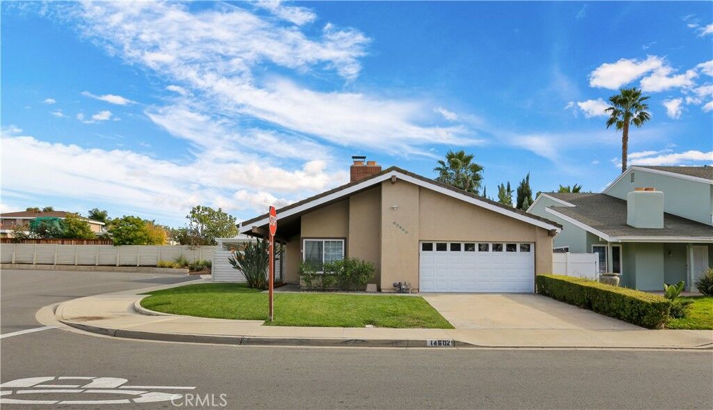 Property Photo:  14602 Bel Aire Street  CA 92604 