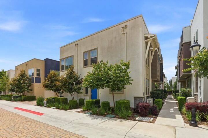 Property Photo:  200 Box Lane  CA 95818 