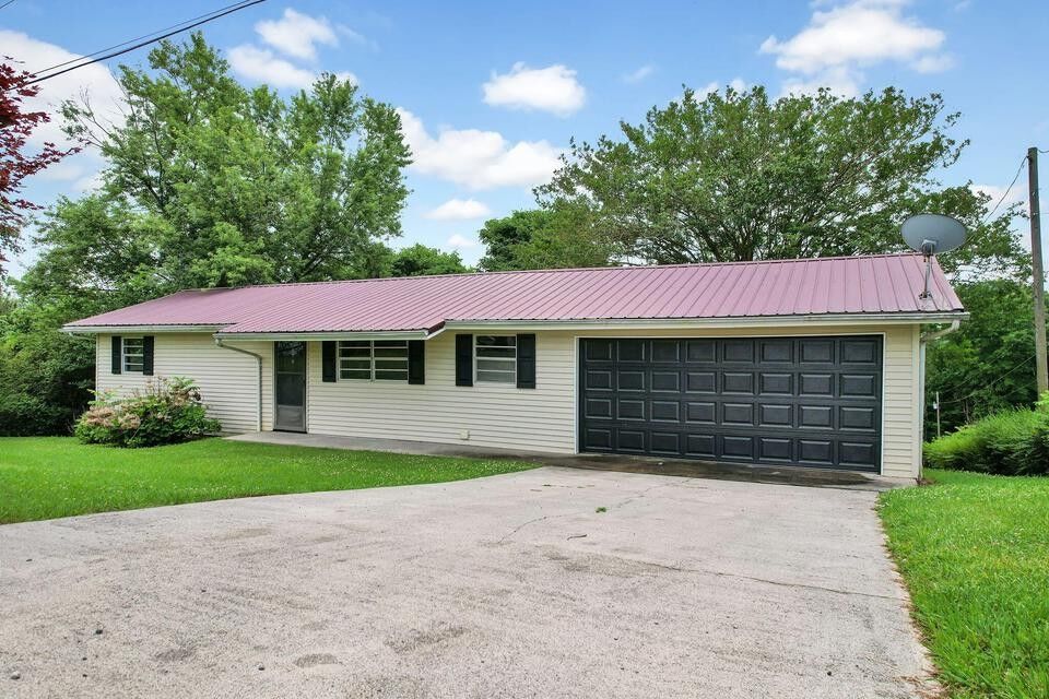 Property Photo:  179 Swafford Ln NW  TN 37310 