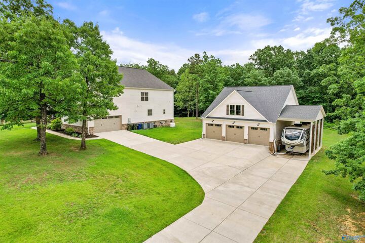 Property Photo:  118 Hillsdale Drive  AL 35748 