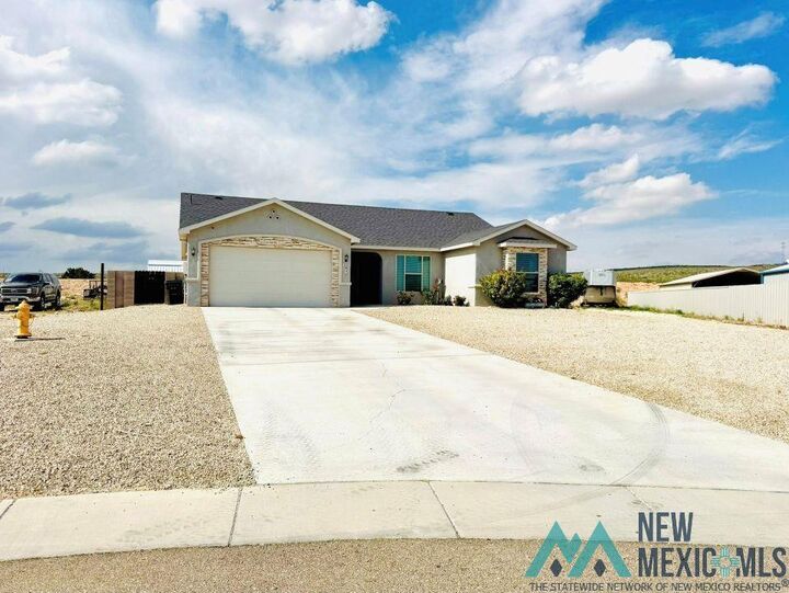 Property Photo: 832 Calamity Jane Drive NM 88220