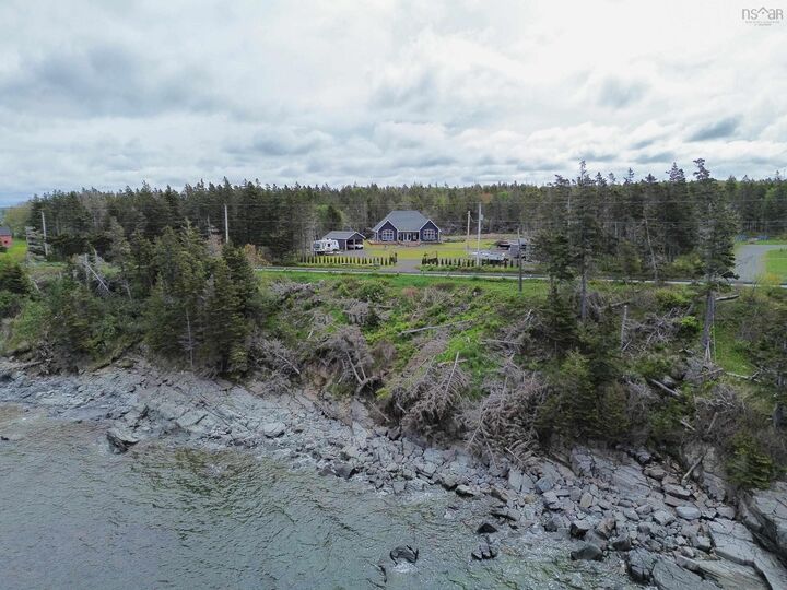 Property Photo: 684 Riverside Road NS B0W 3T0