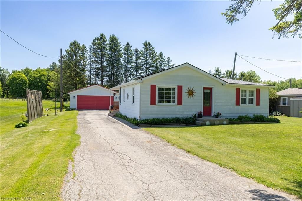 Property Photo: 922 Charlotteville Rd 8 ON N3Y 4K5