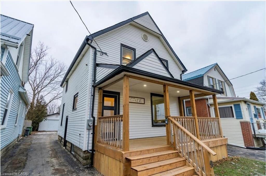Property Photo: 9 Fourth Avenue ON N5R 4G8