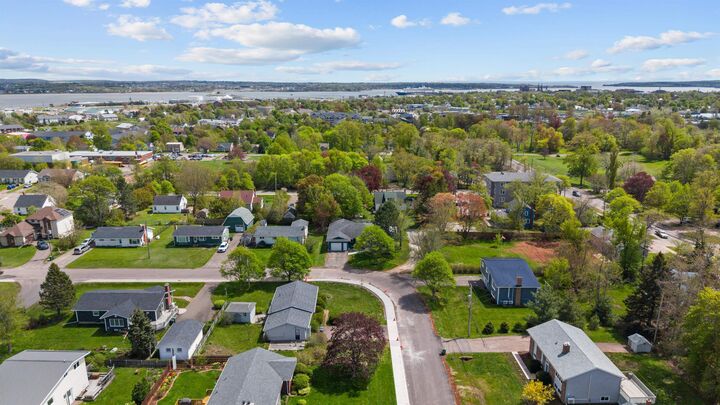 Property Photo: 10 Mackay Drive PE C1A 5W1