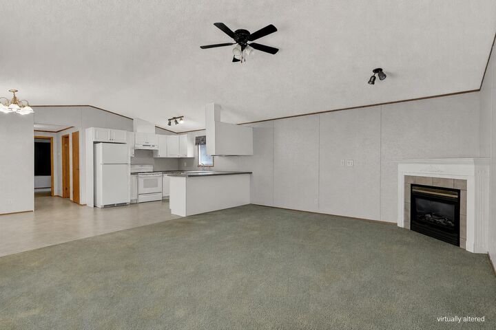 Property Photo:  9518 111 Avenue  AB T0H 0W3 
