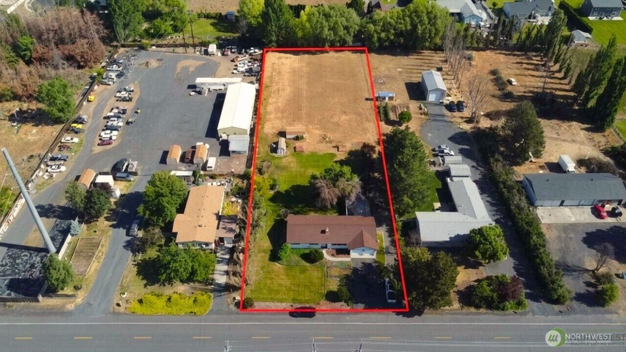 Property Photo:  11298  Nelson Road NE  WA 98837 