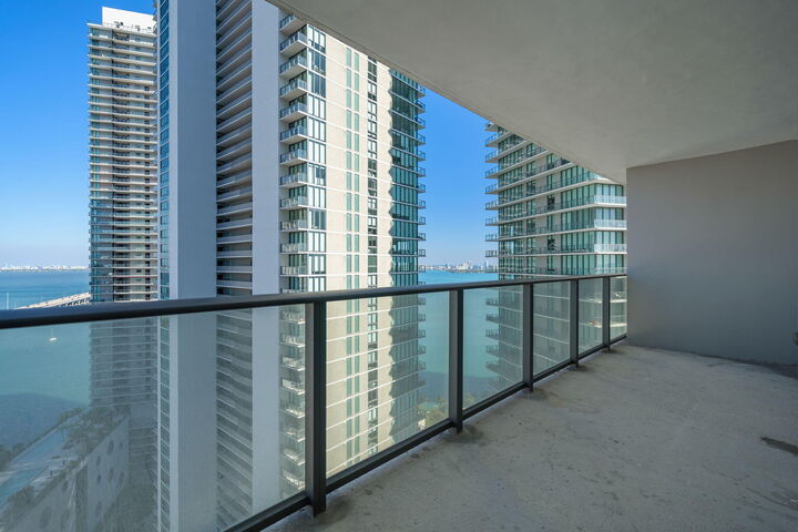 Property Photo:  501 NE 31 Street #3305  FL 33137 