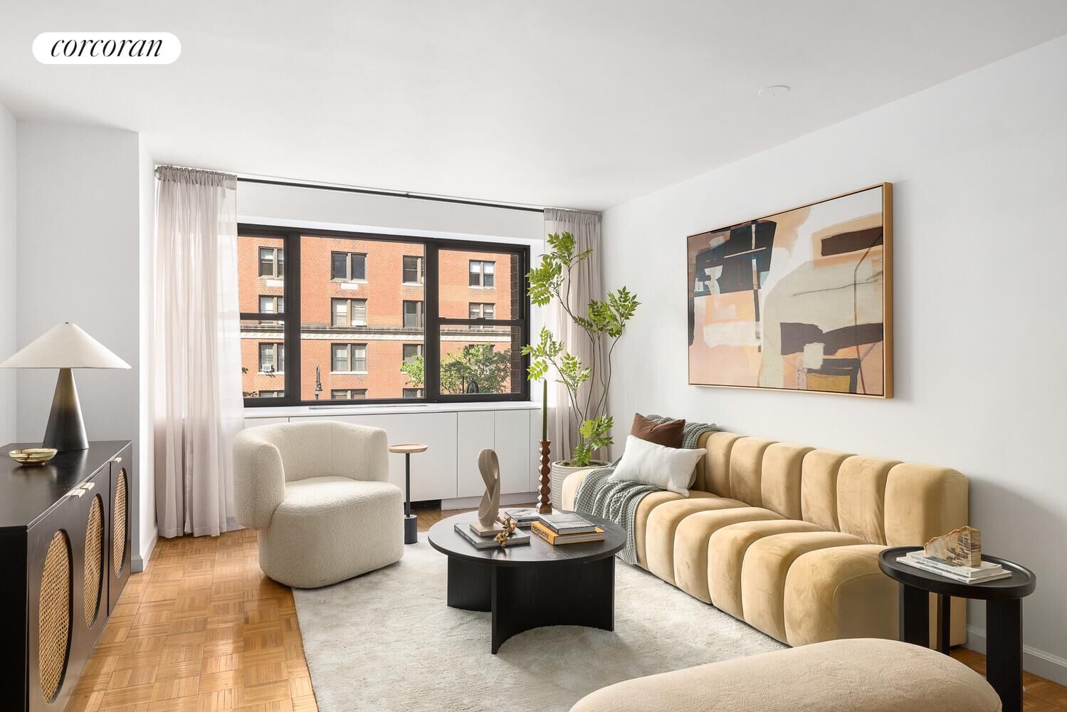 Property Photo:  111 E 85th Street 3A  NY 10028 