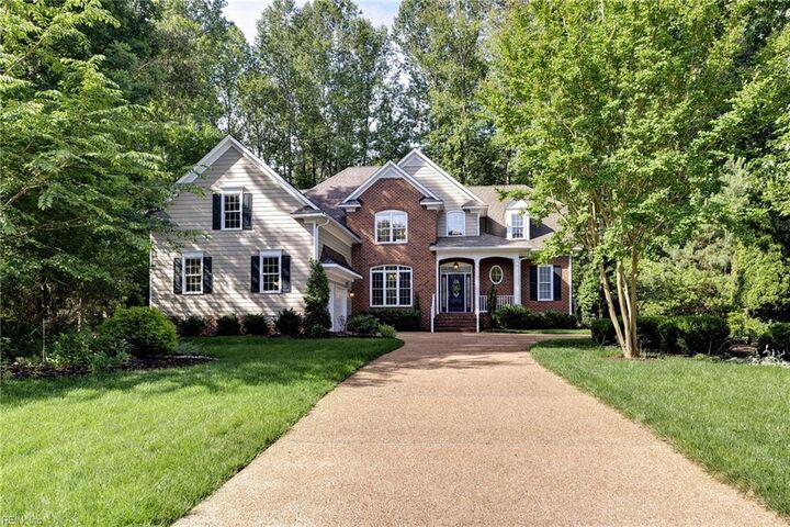 Property Photo: 3128 Bent Tree Ln VA 23168