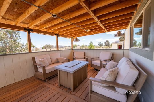 Property Photo:  7217 N Robison St  CA 93527 