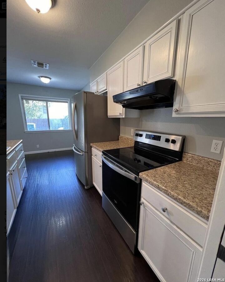 Property Photo:  4438 Bayliss St  TX 78233 