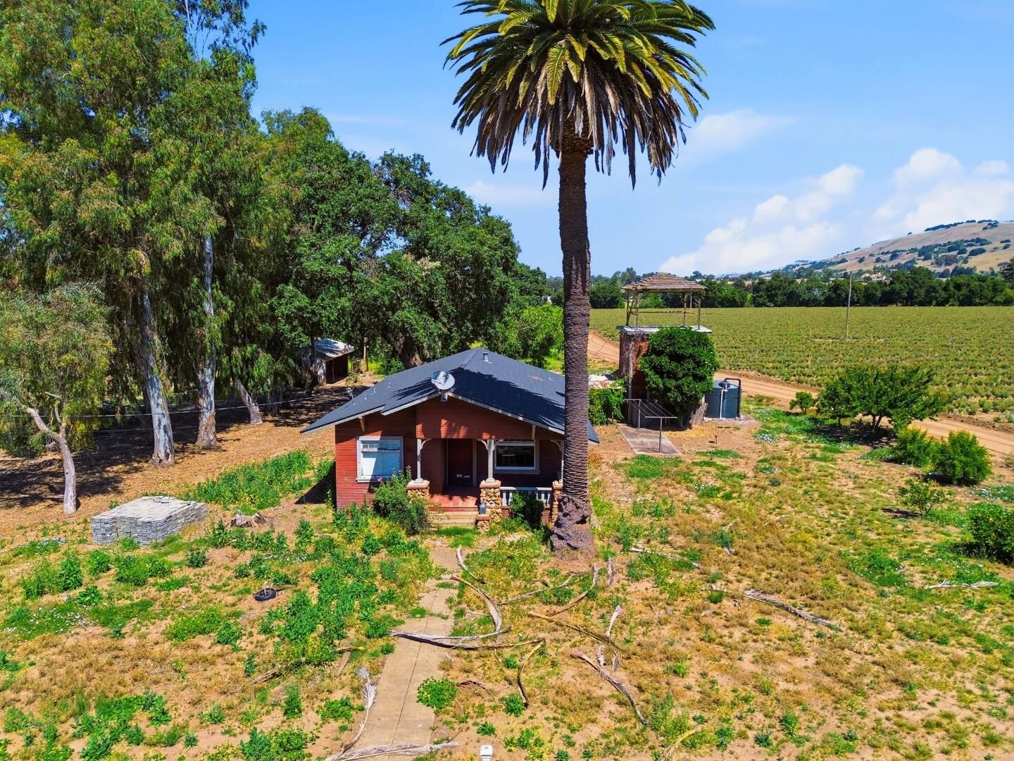 Property Photo:  3115 Leavesley Road  CA 95020 