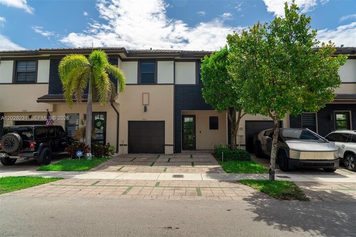 Property Photo: 15675 NW 91st Ct 15675 FL 33018