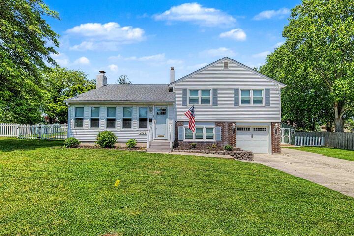 Property Photo:  202 Helena Dr  NJ 08221 