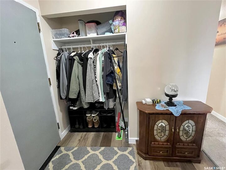 Property Photo: 502 5th Avenue 101 SK S4H 2W1