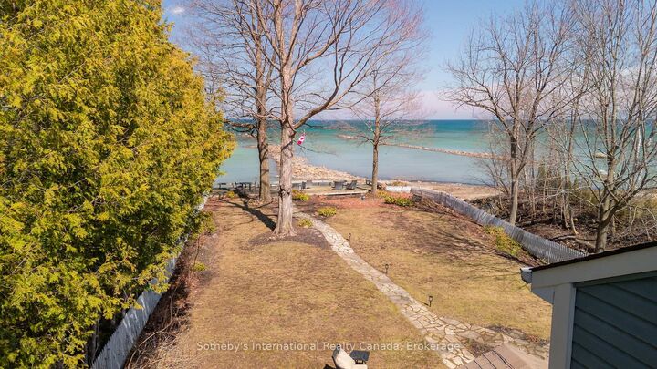 Property Photo: 47 Vera Street ON N4L 1B2