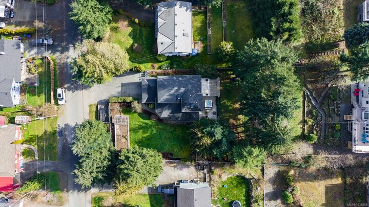 Property Photo: 7465 Fernmar Rd BC V0R 2H0