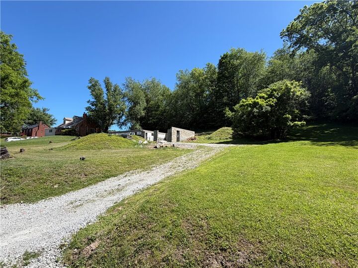 Property Photo:  250 Hazel Kirk  PA 15063 