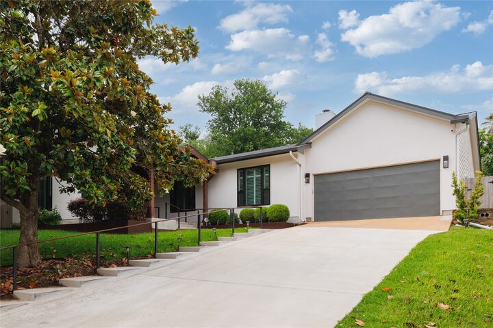 Property Photo:  3511 Arrowhead Drive  TX 78731 