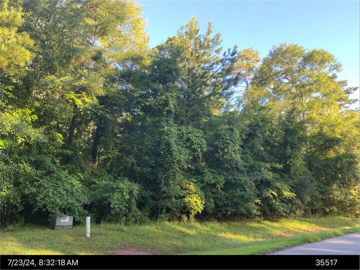 Property Photo: 2515 NW Old Ivy Lane GA 31721