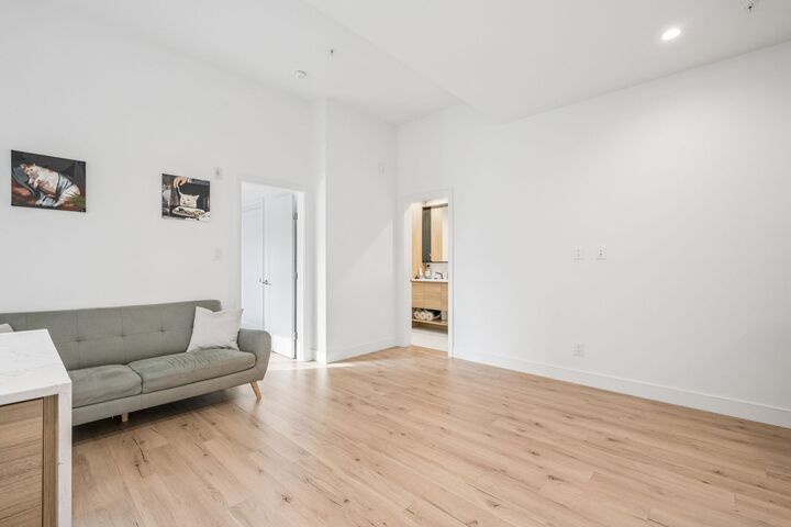 Photo de la propriété:  3131 Murray Street 626  BC V3H 0L9 