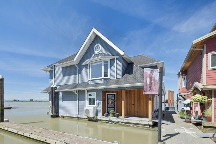 3473 W River Road 9 — photo 1