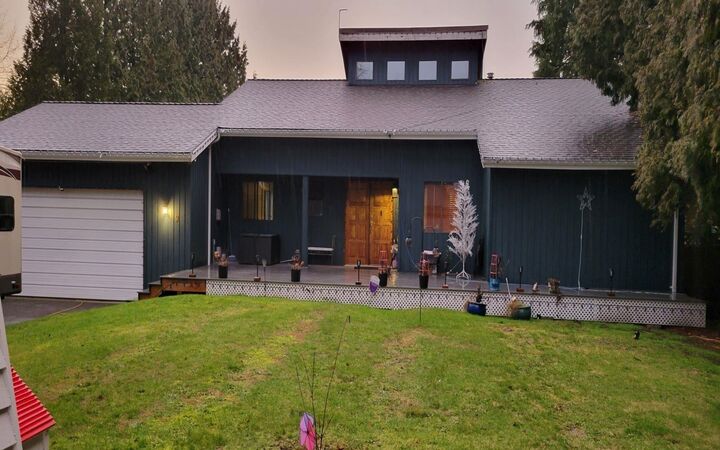 6019 188 Street — photo 1