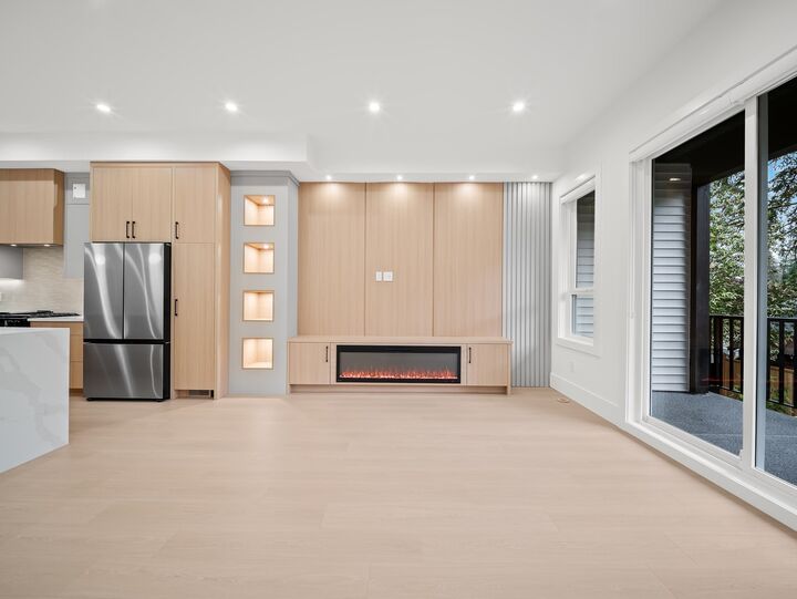Property Photo:  11480 138A Street 101  BC V3R 0J3 