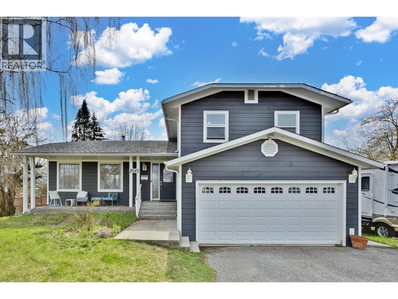 Property Photo:  2545 Crestview Road  BC V1Z 1Z4 