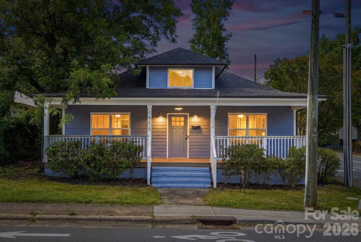 Property Photo:  1416 Parkwood Avenue  NC 28205 